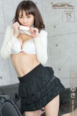 美女脱一光二净无内裤内衣